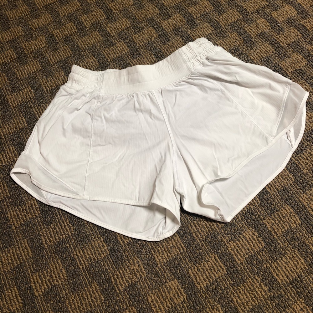 White lululemon hotty hot shorts